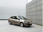 Renault zlevňuje Clio Grandtour na úroveň hatchbacku