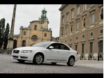Vozy Volvo povezou královskou svatbu  
