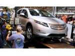 Výroba Chevroletu Volt a Opelu Ampera se na tři týdny zastaví